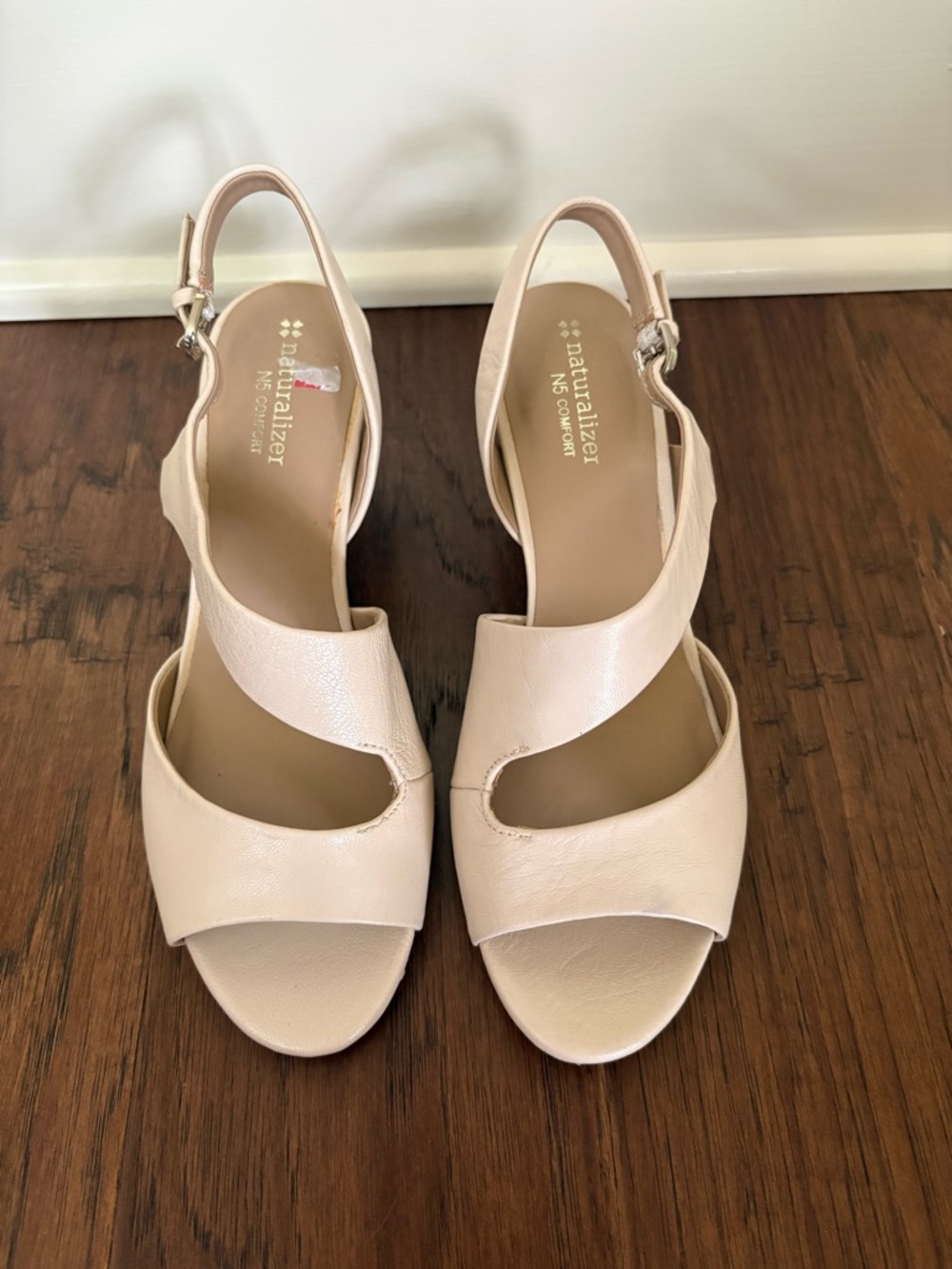 Naturalizer Women’s Cream Slingback Wedge Sandals